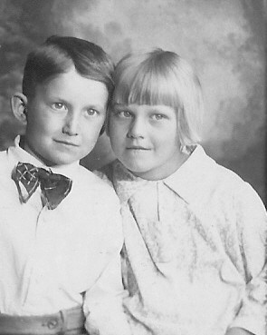 Twins Don and Dorothy Bills